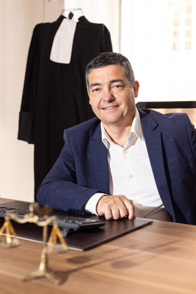 Portrait pour Maitre Luca, avocat à Bastia et ses collaborateurs